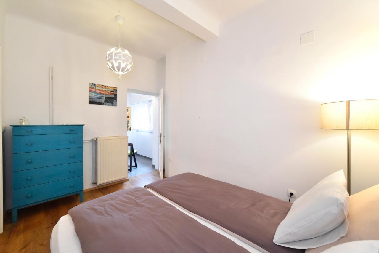 Cosy Lu Apartment Zagreb Exteriör bild