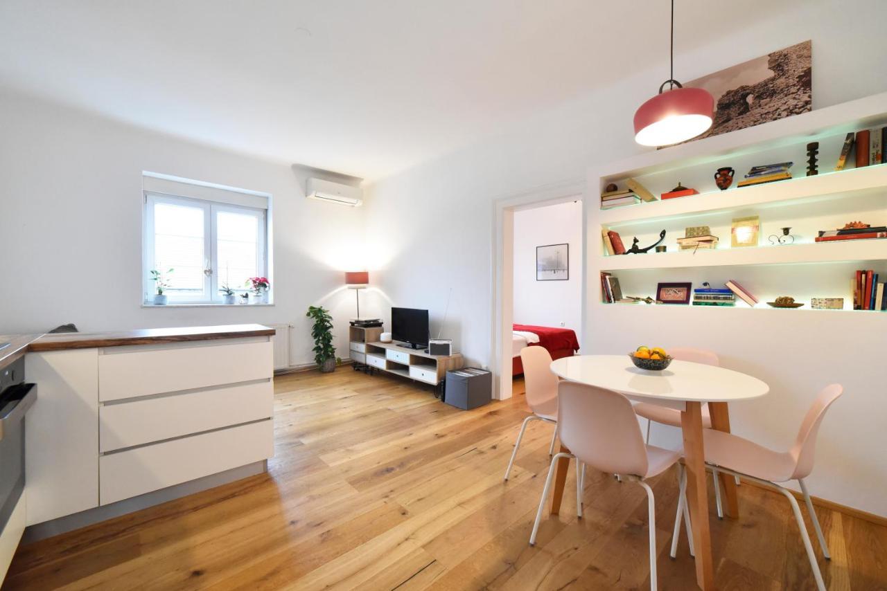 Cosy Lu Apartment Zagreb Exteriör bild