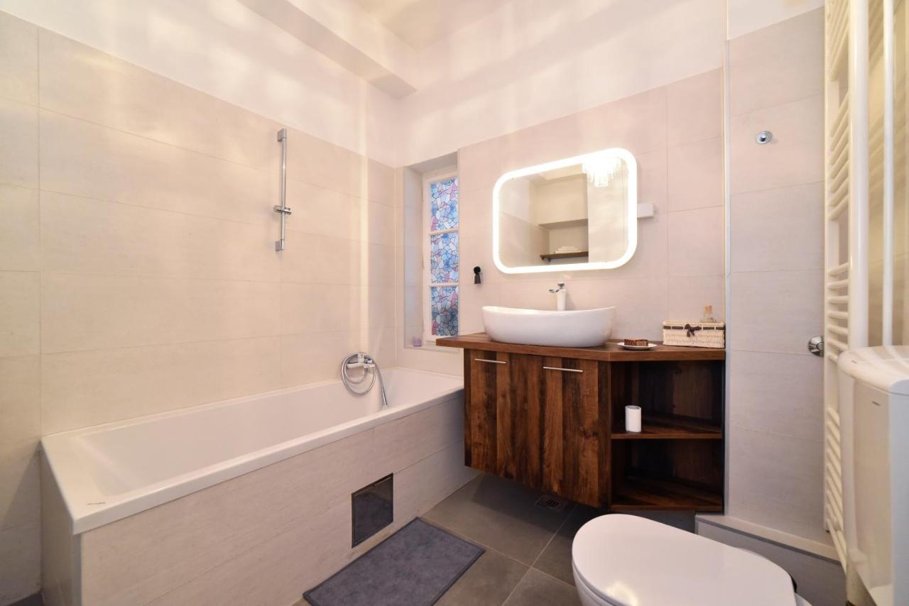 Cosy Lu Apartment Zagreb Exteriör bild